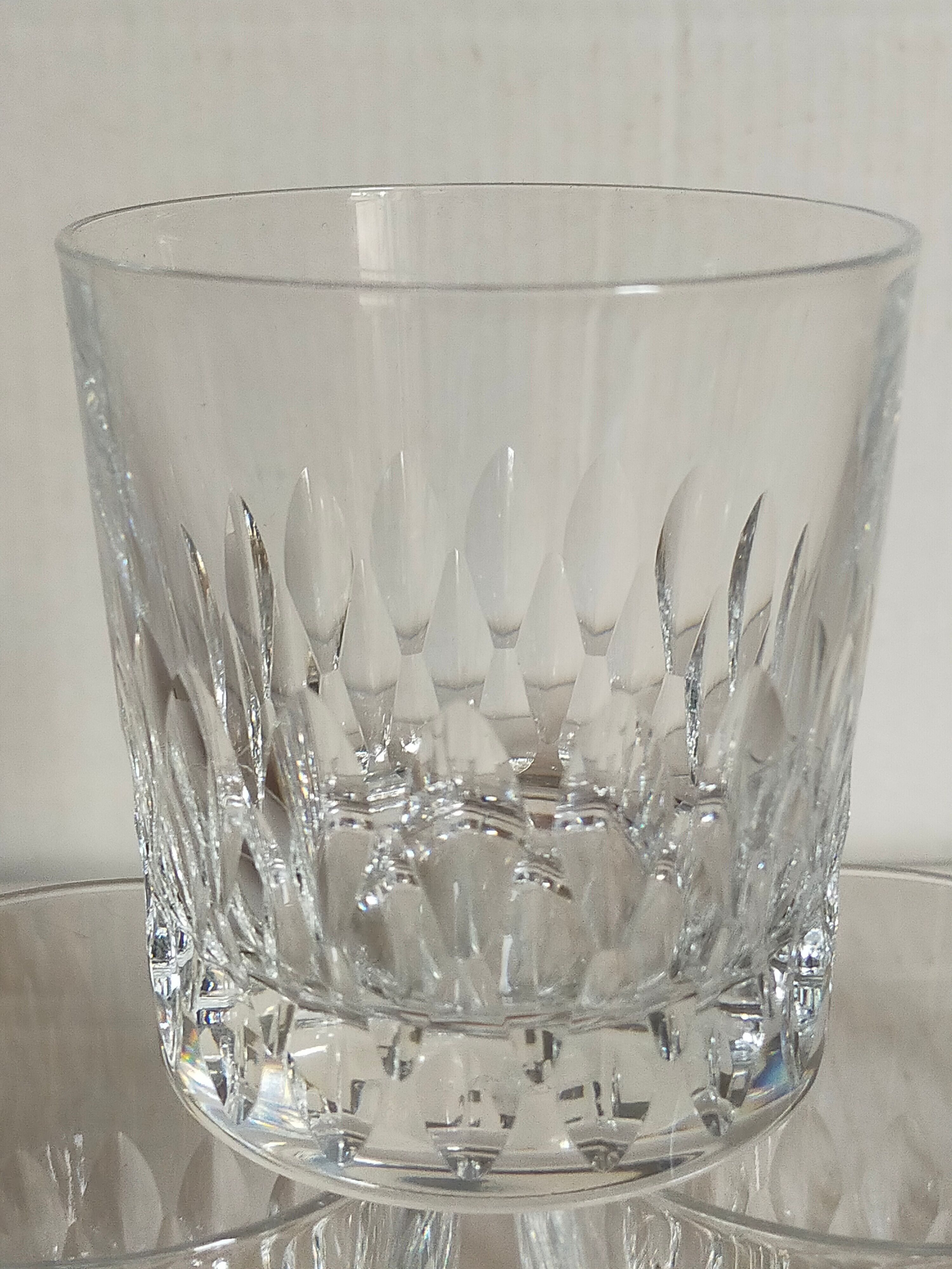 Quatre verres gobelets à whisky en cristal d'Arques vintages