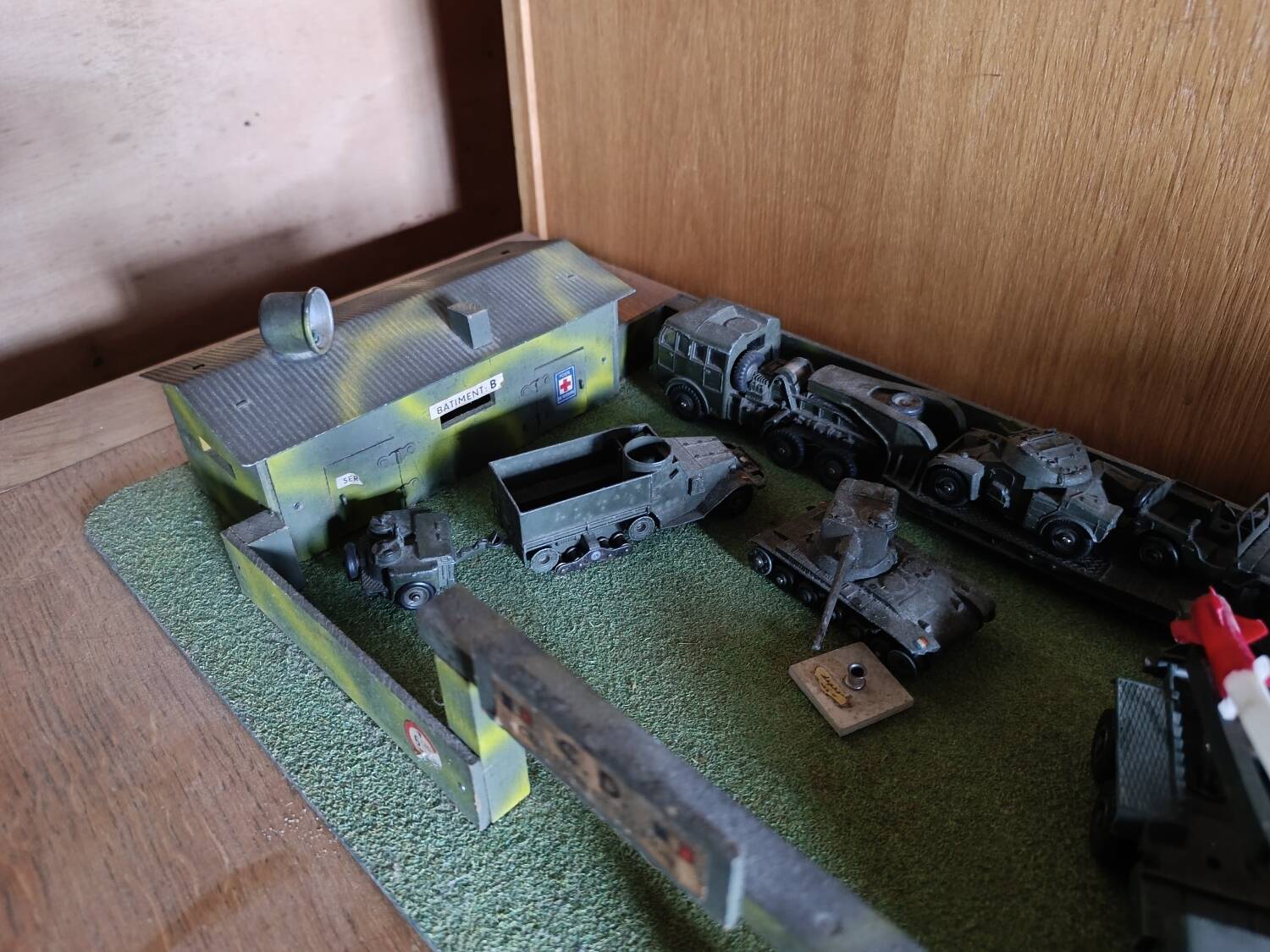 Vintage Depreux military camps