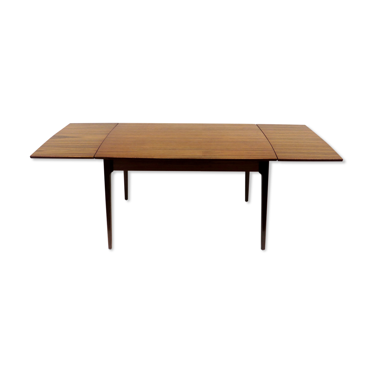 Extendable vintage dining table made in the 60s