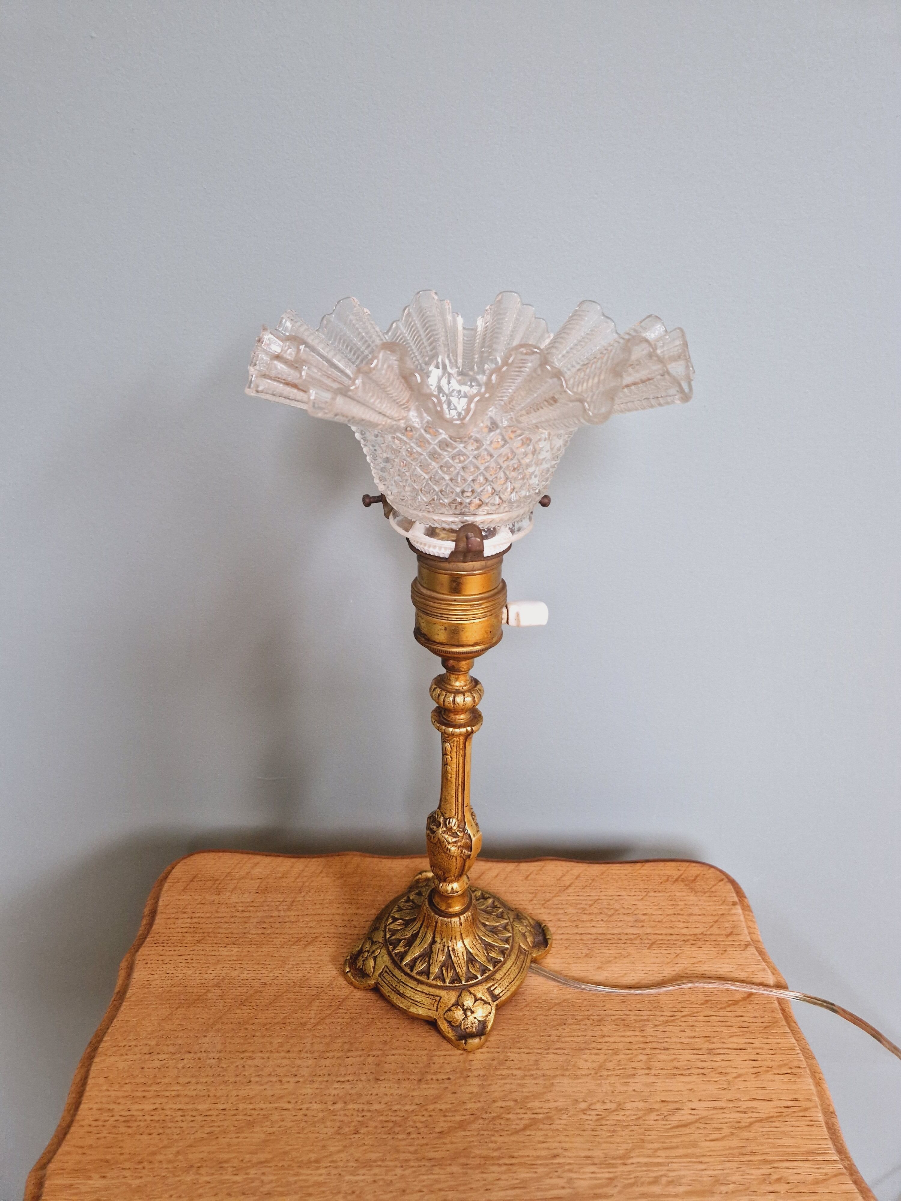 Table lamp in gilded bronze, late 19th / early 20th