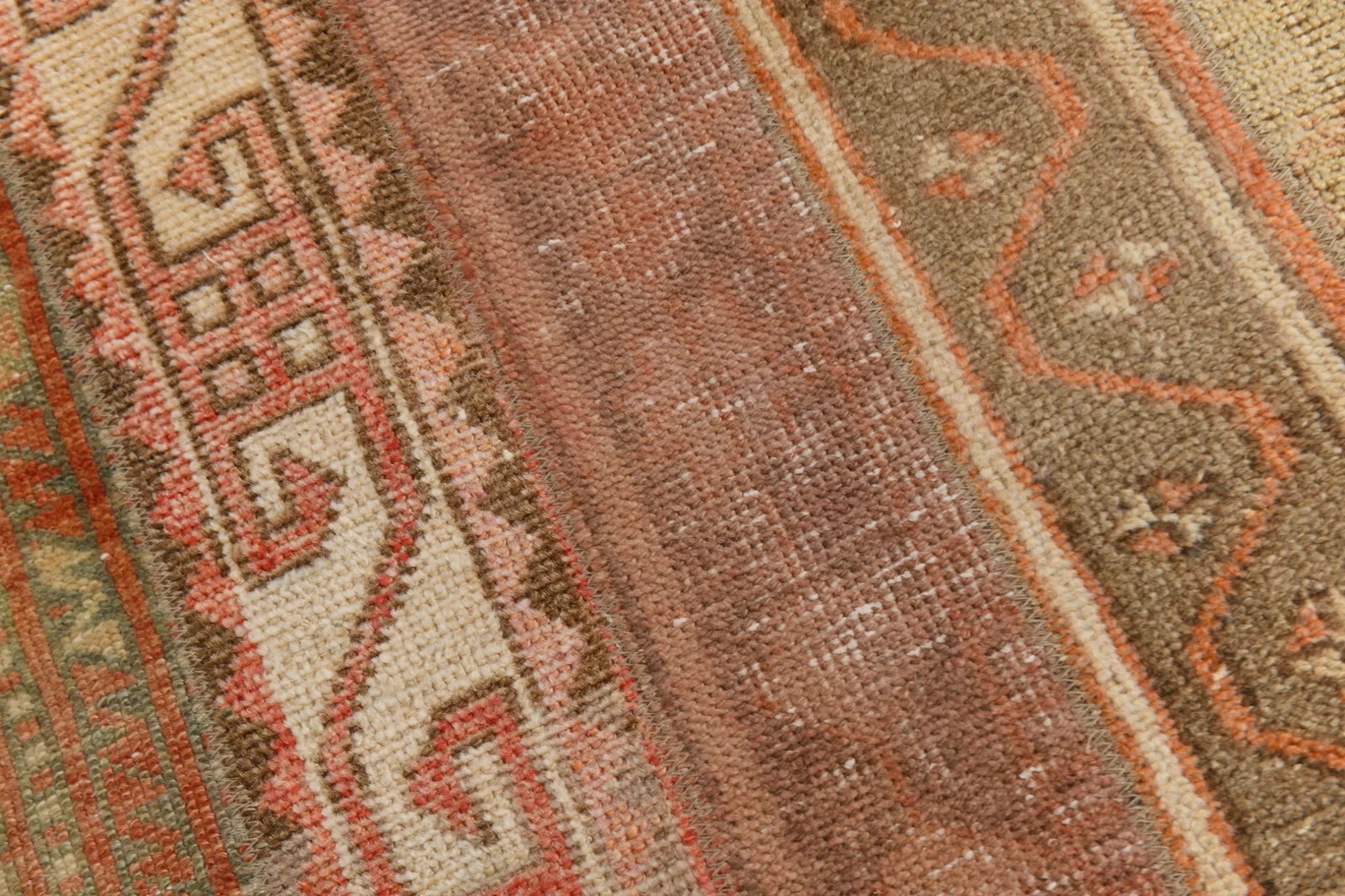 Red Brown Persian Runner Rug, Vintage Handmade Hallway Decor, 72x278cm