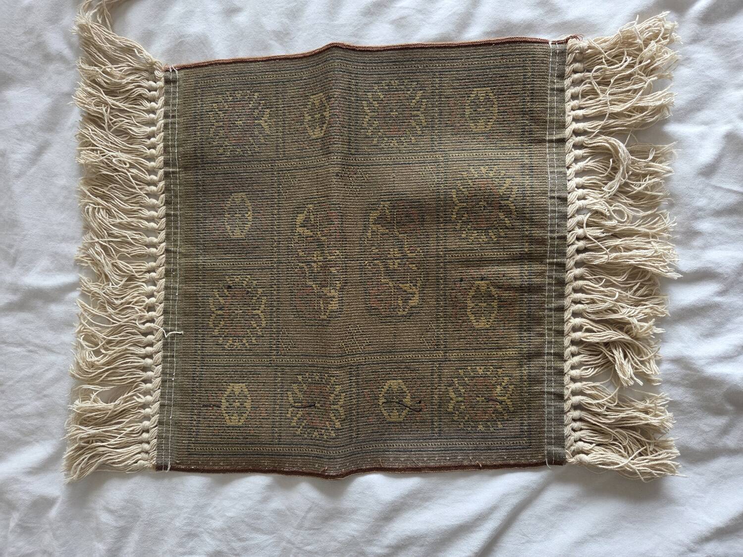 Lot de 2 anciens petits tapis orientaux