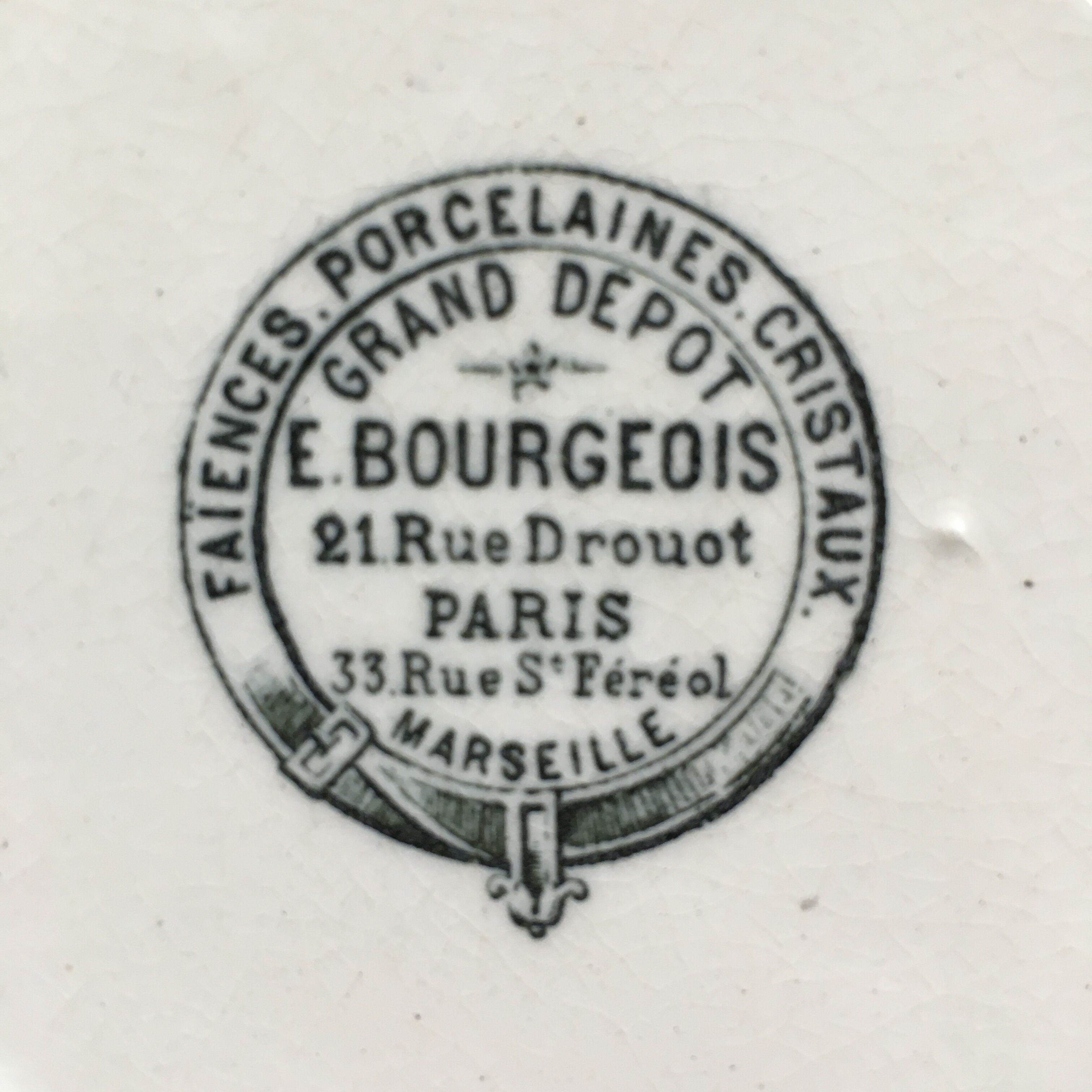 Assiette Bougeois décor oiseau