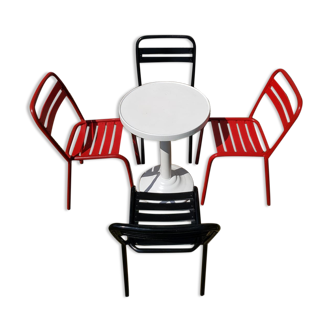 Lot 4 chaises Tolix T2 & table blanche vintage