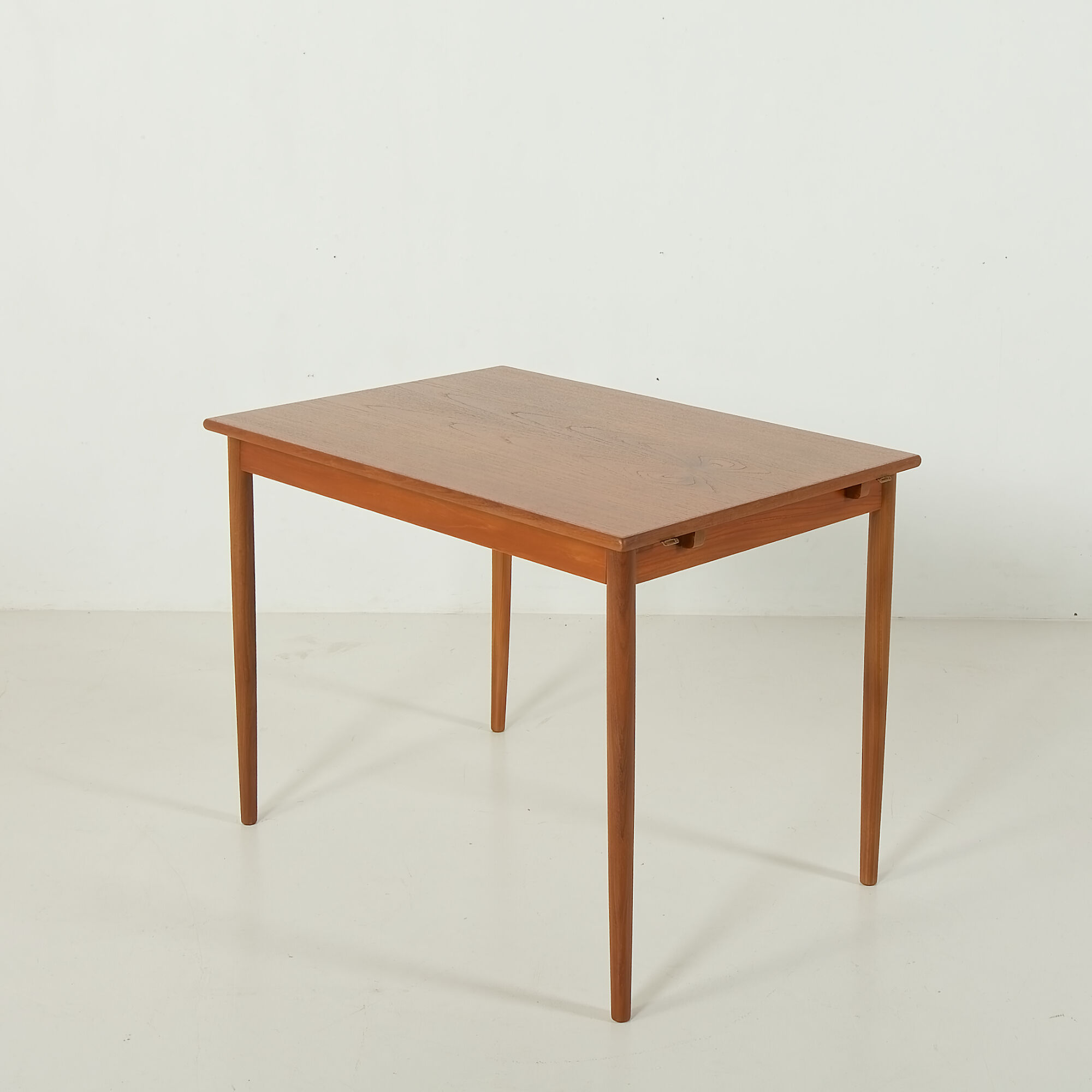 Small Danish teak drop leaf table, 1960s