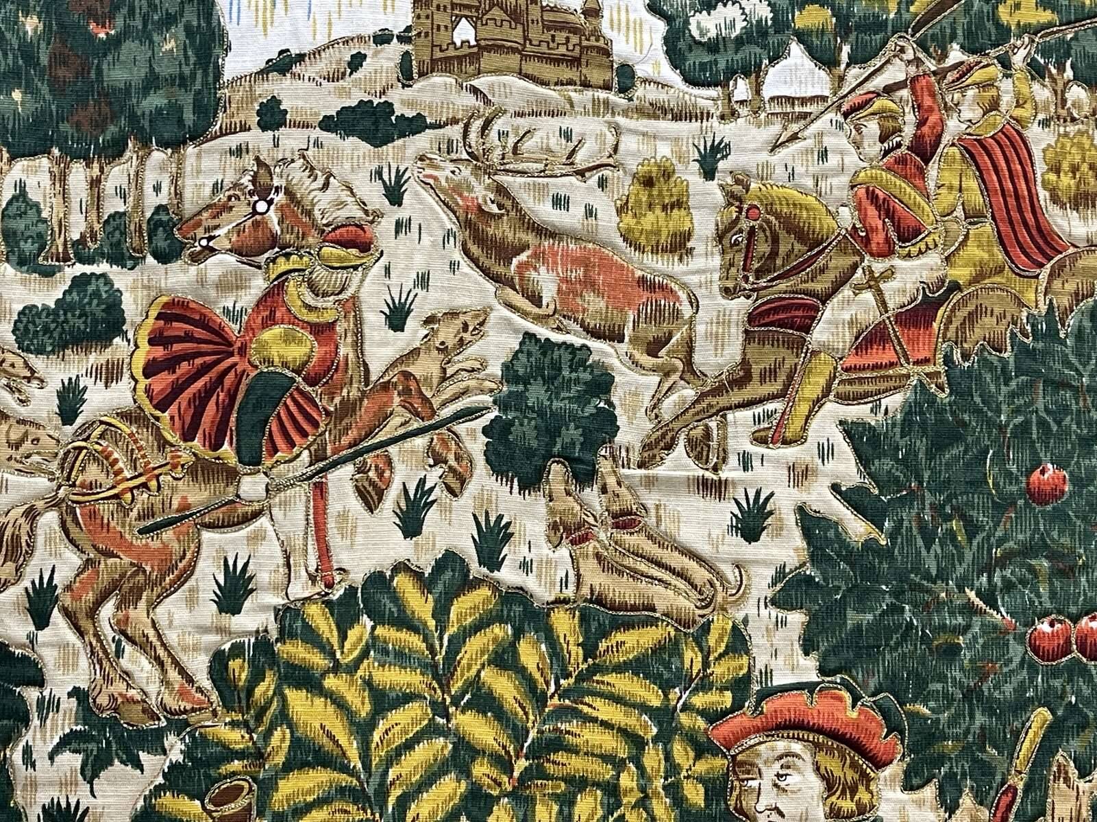 Printed tapestry and embroidery decorated with a medieval hunting scene - 1m50x1m12