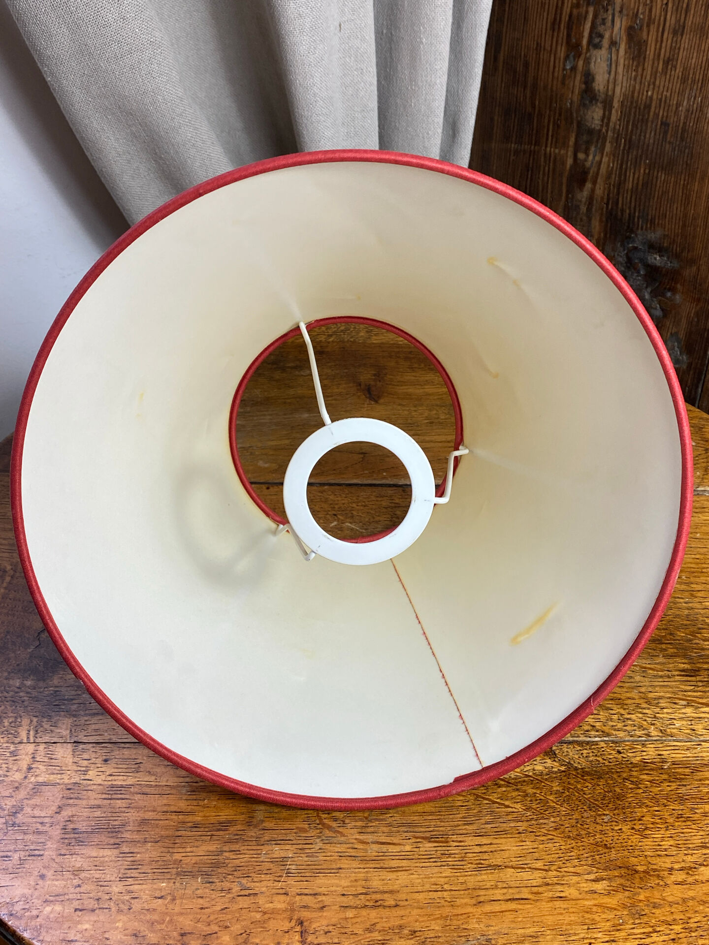 Cracked ceramic lamp, fabric shade, 1980s.