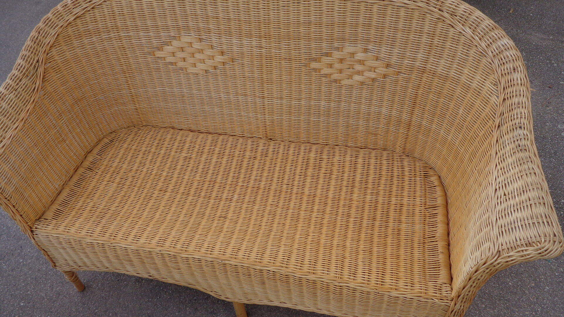 Wicker garden furniture 4 pieces