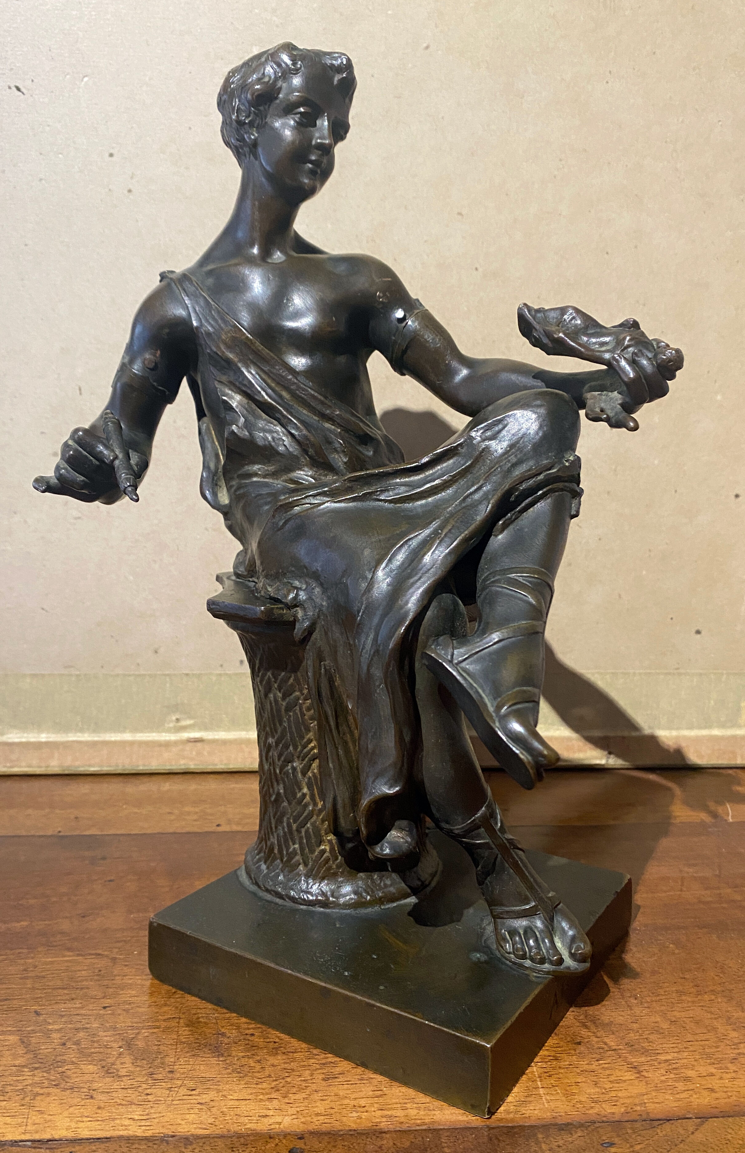 Bronze ancient allegory of the "Arts" sculpture