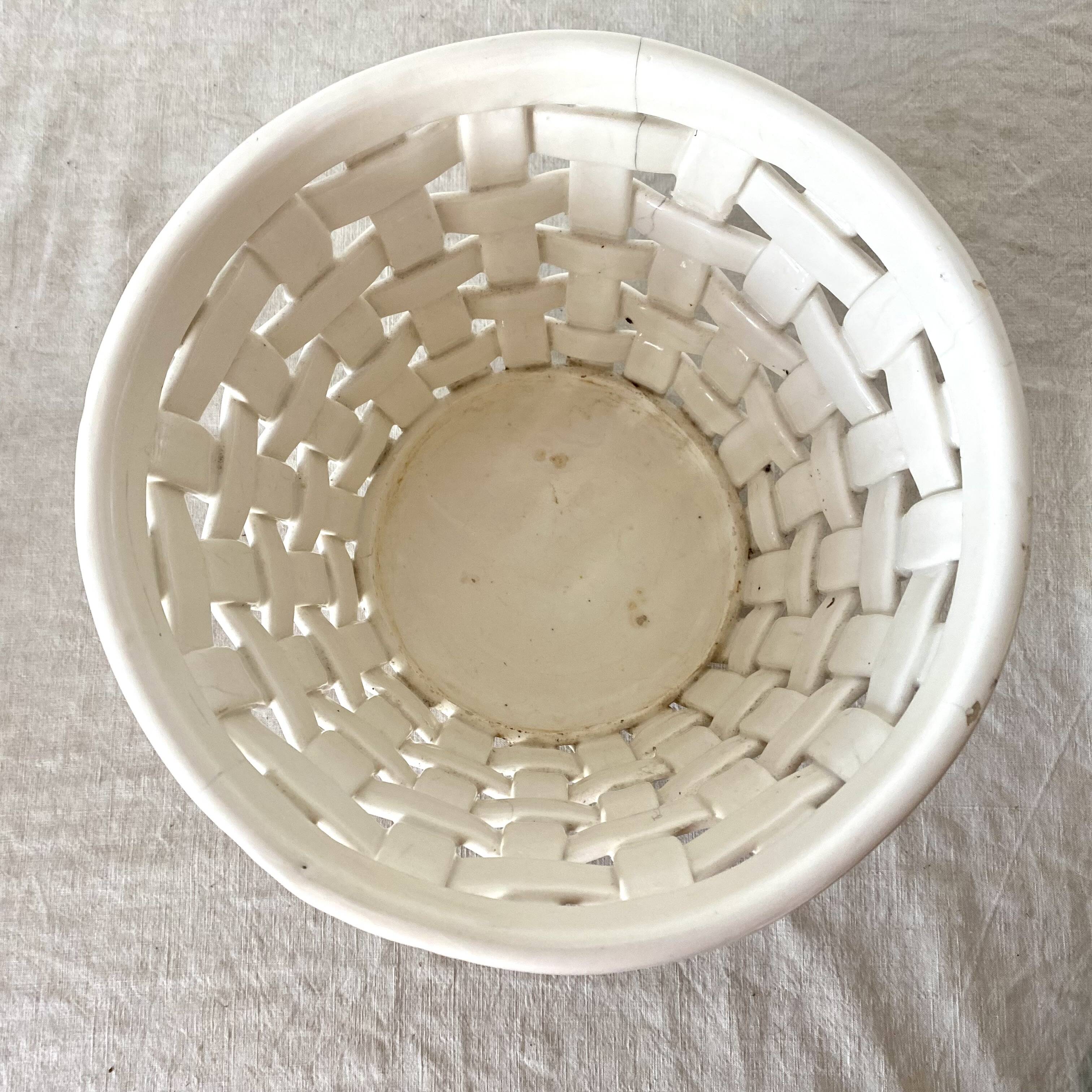 Woven ceramic pot cover