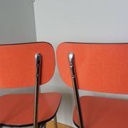 Chaises en formica rouge orange et métal chromé