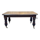 19th century English mahogany crank table with 3 extensions