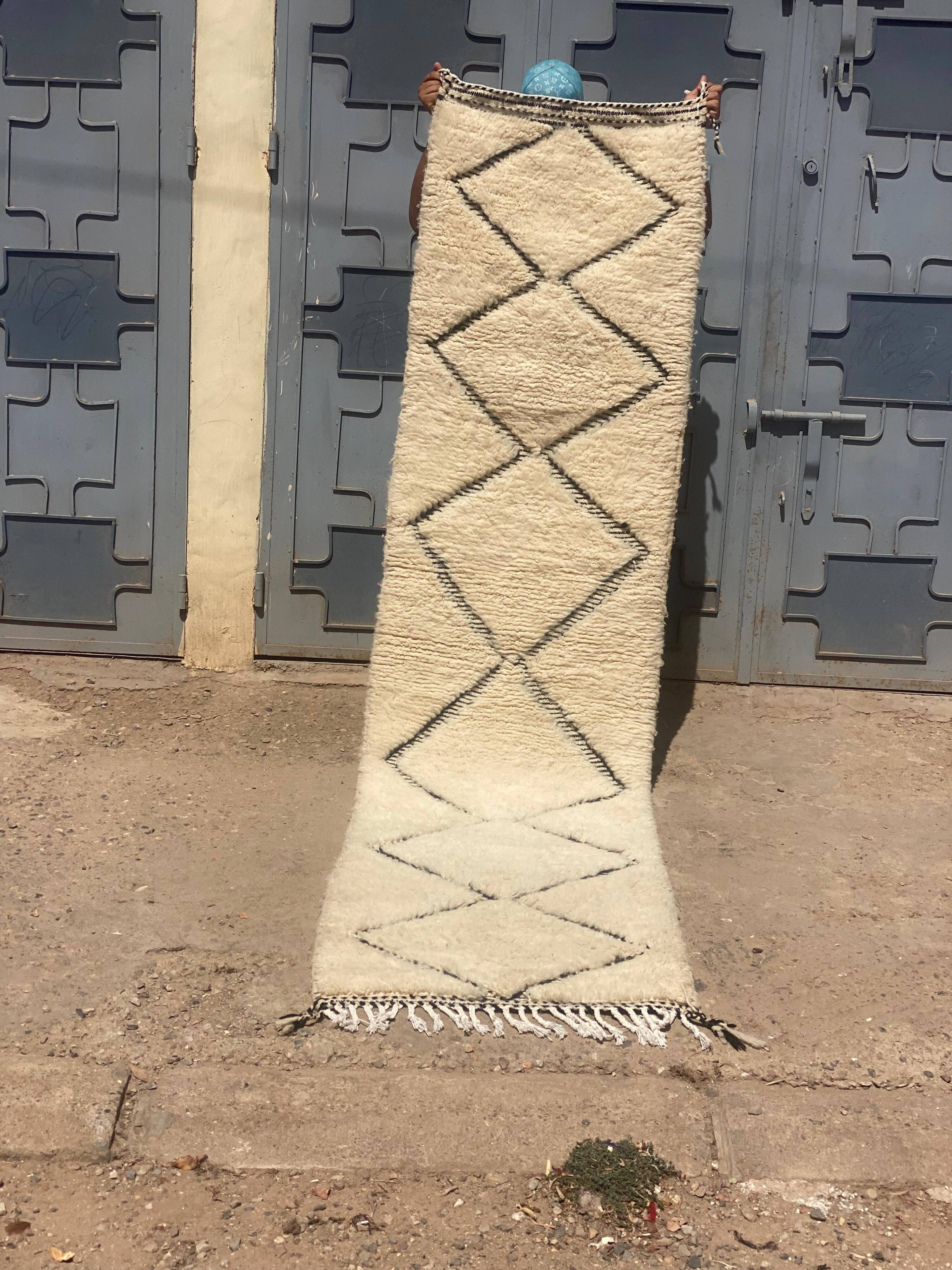 Tapis marrocan beni ouarine 250/80cm