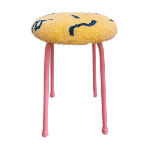 Tabouret tufté violet