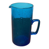Broc en verre bleu fait main du milieu du siècle, années 1960