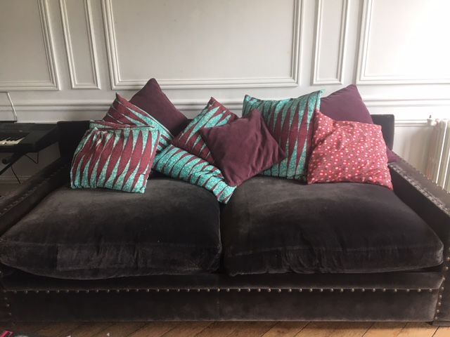 Victor Caravan sofa convertible into dark gray velvet