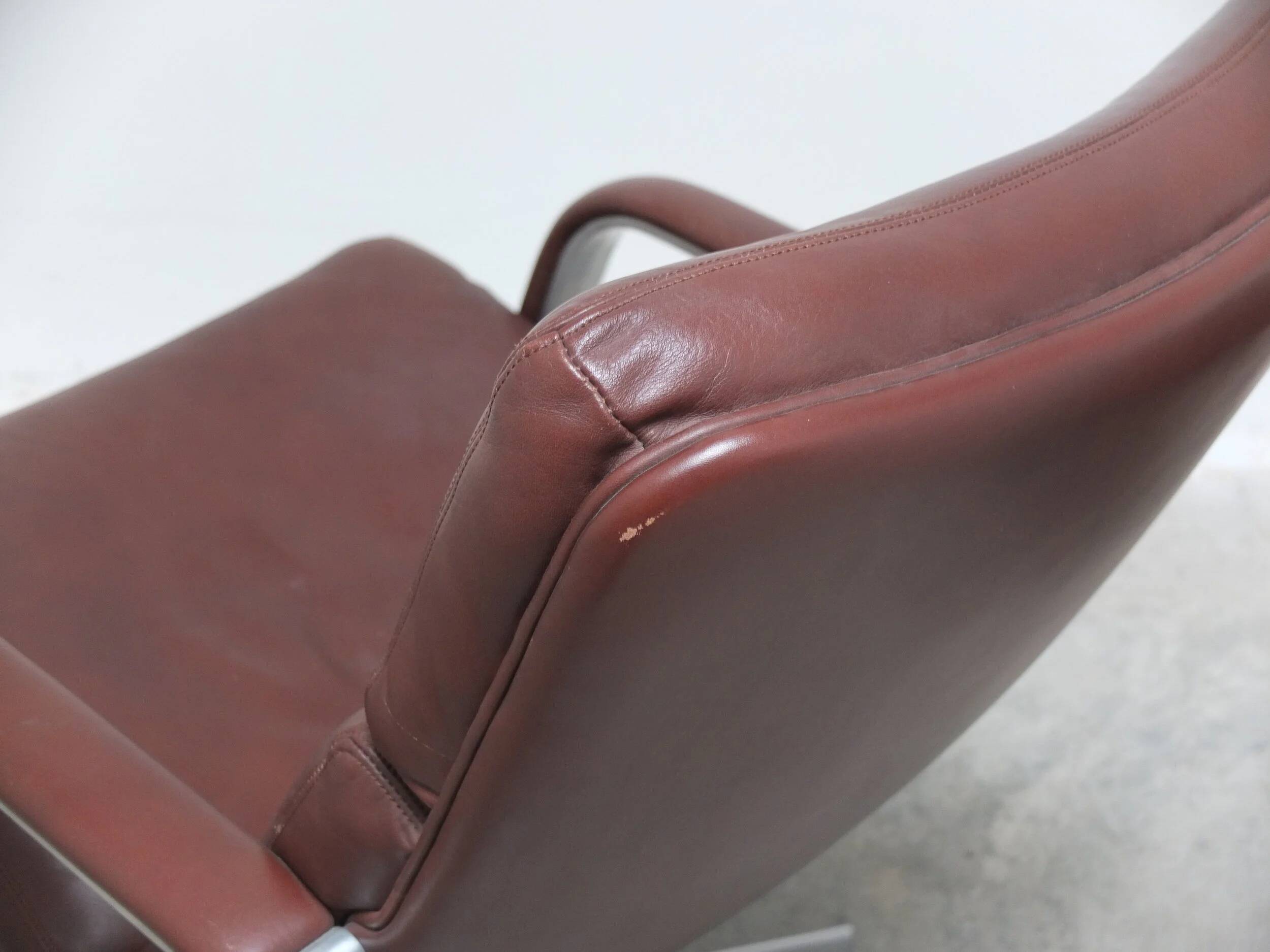 Early 'F141' lounge chair with ottoman by Geoffrey Harcourt for Artifort, 1972