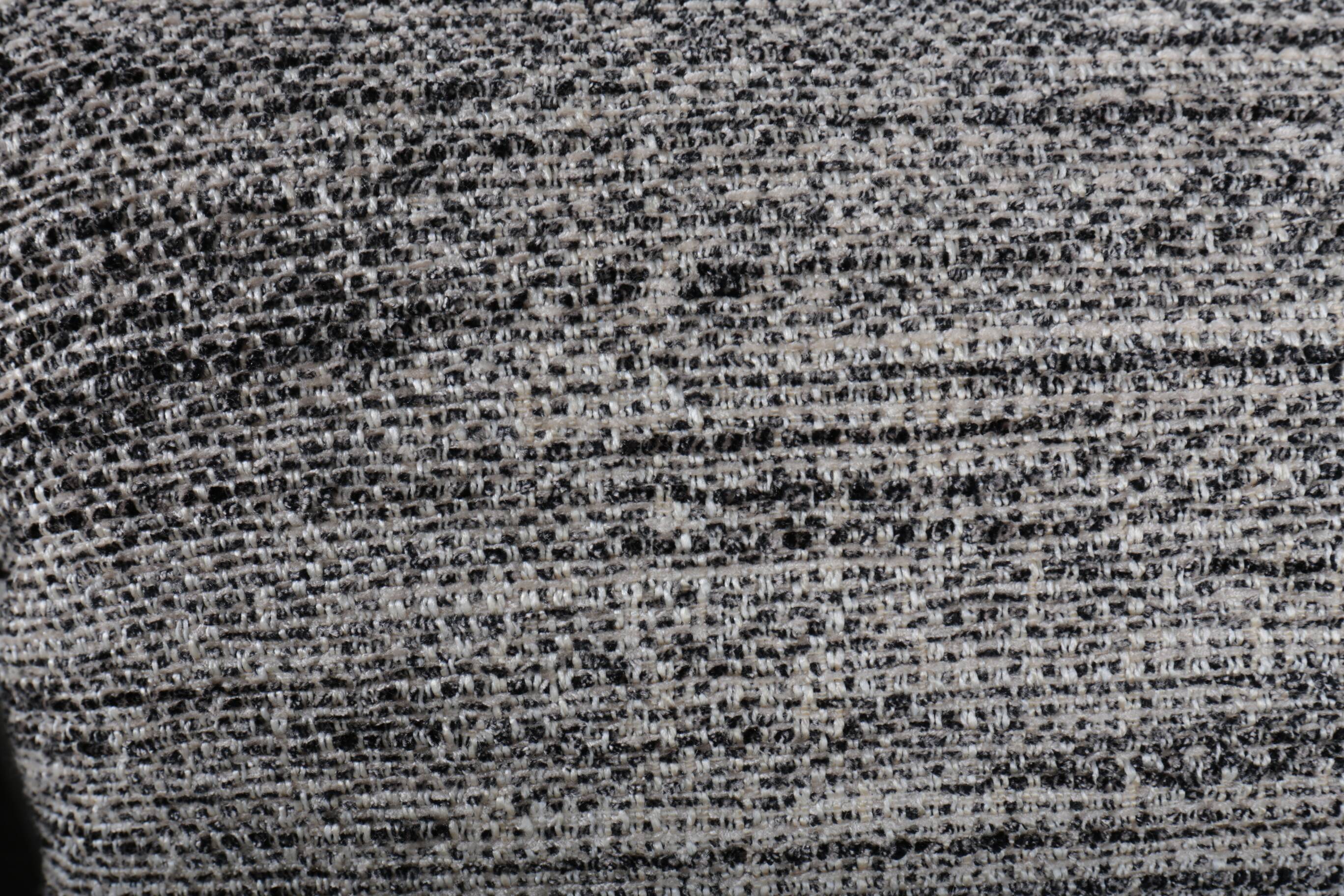 Pair of armchairs and coffee table Rover by Arne Jacobsen, 1968