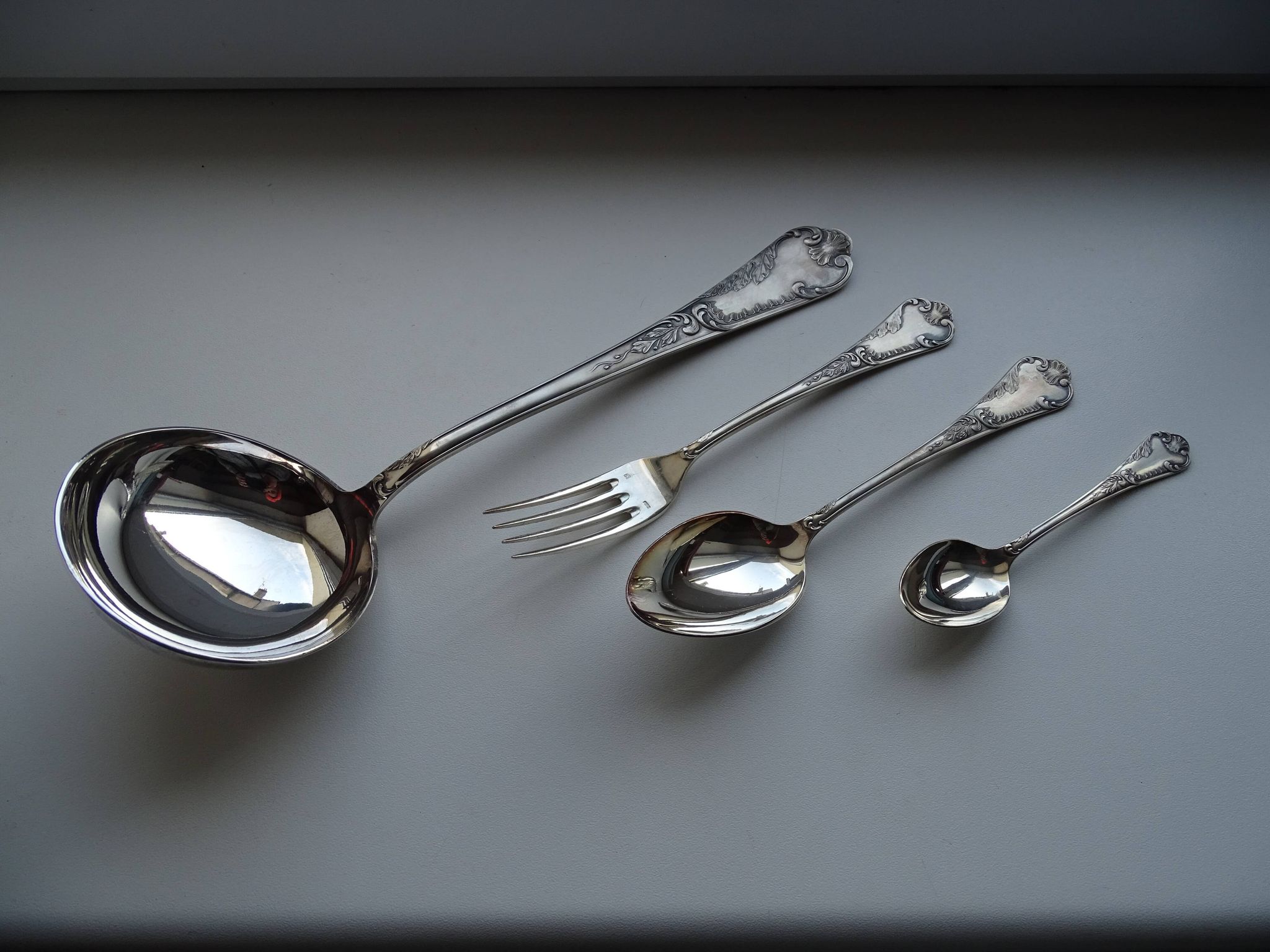 Cutlery set 37 pieces François Frionnet goldsmith for 12 people
