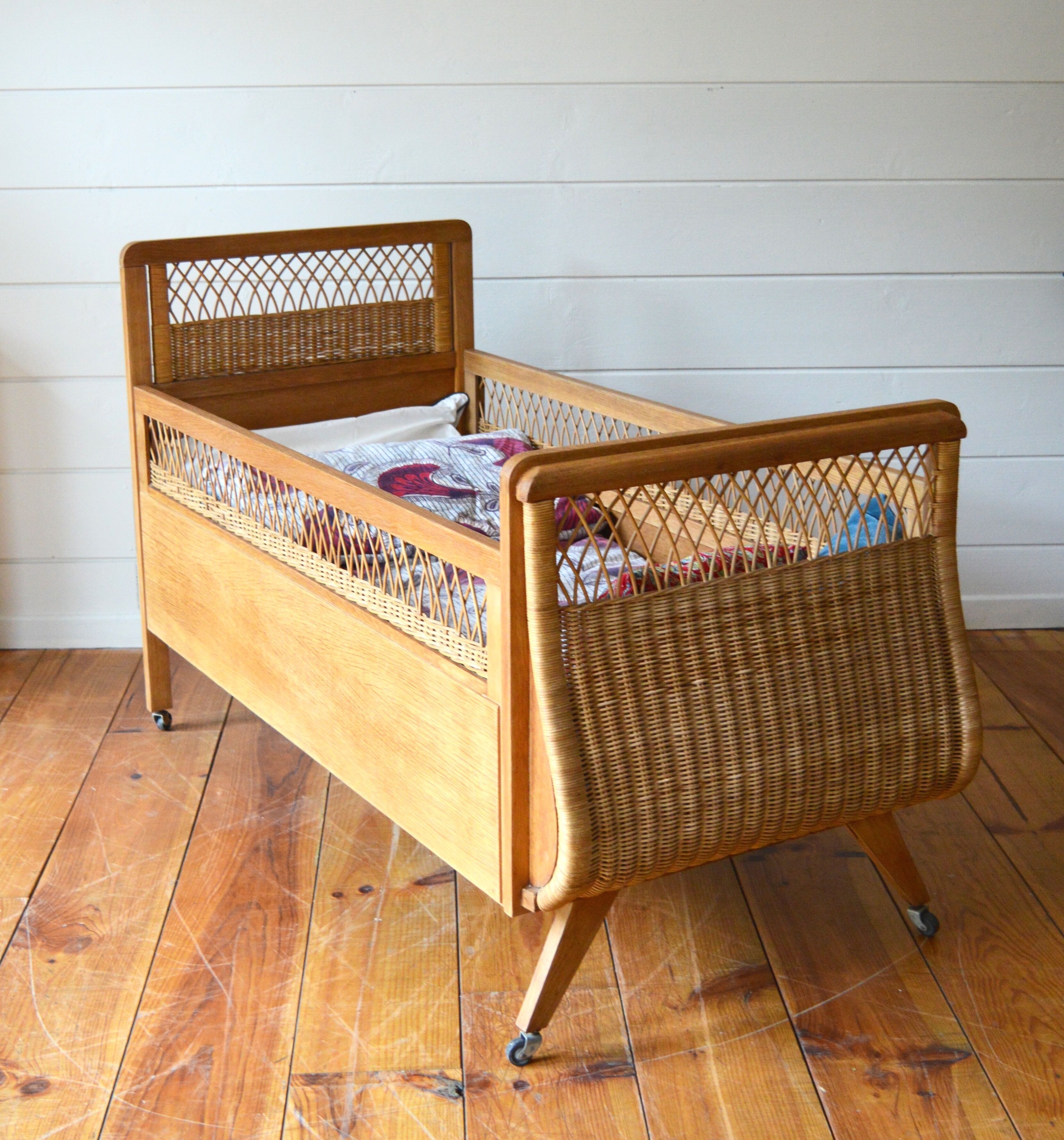 Baby bed
