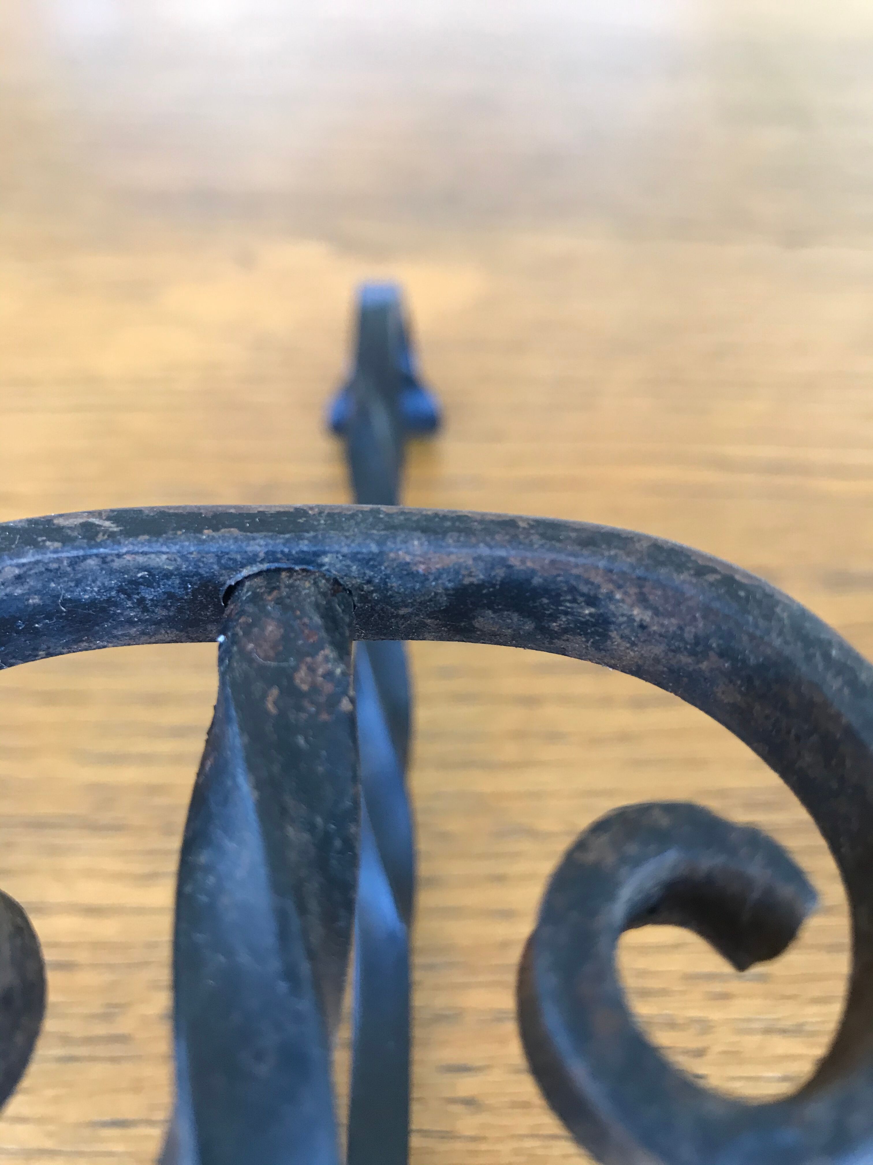 3 patères en fer forgé