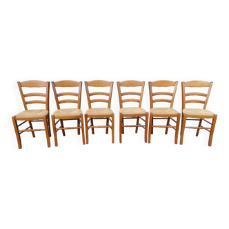 6 Straw Chairs