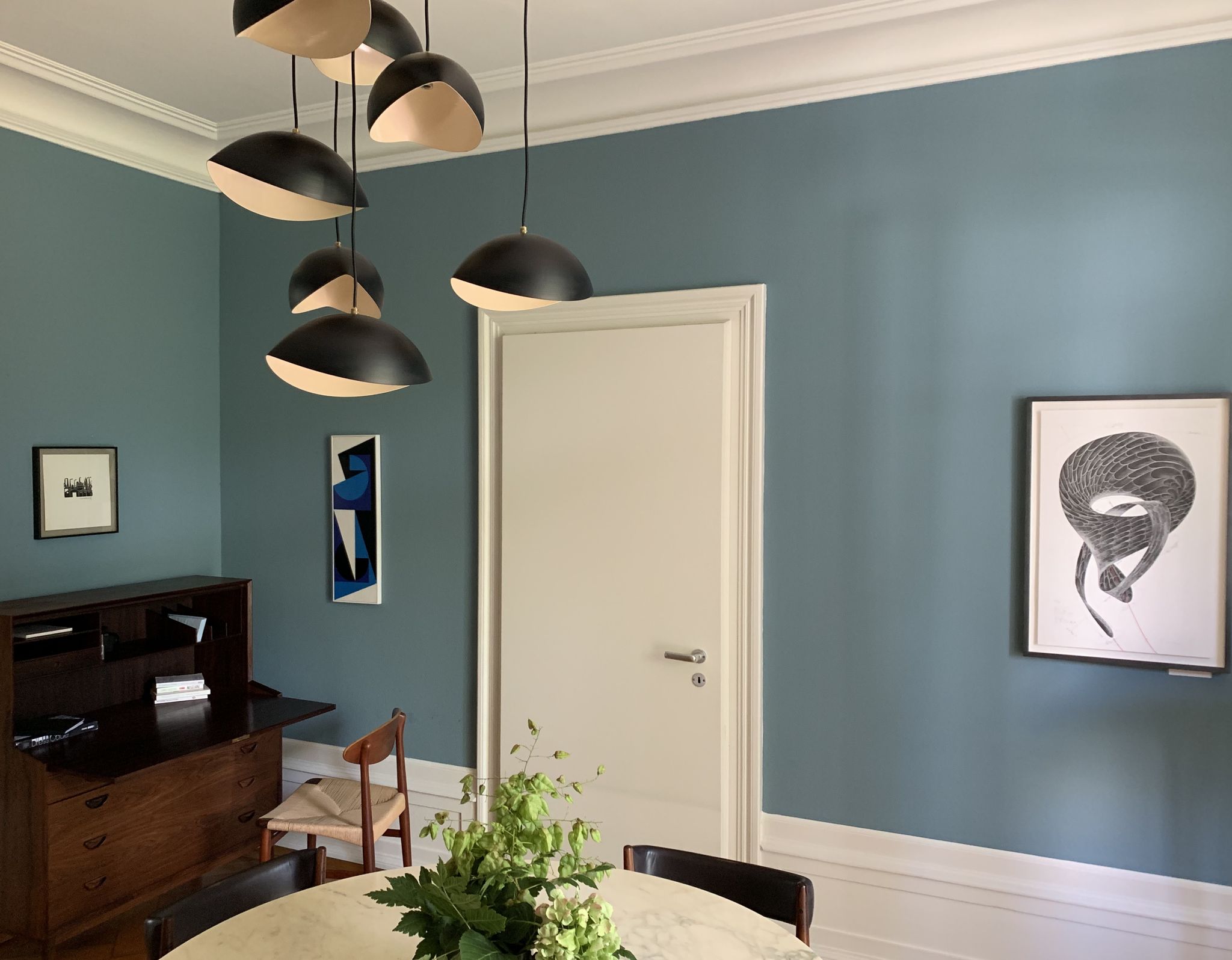 Recent hanging lamp in the style of the 50s