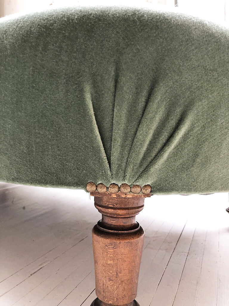 Meridian Napoleon III green velvet