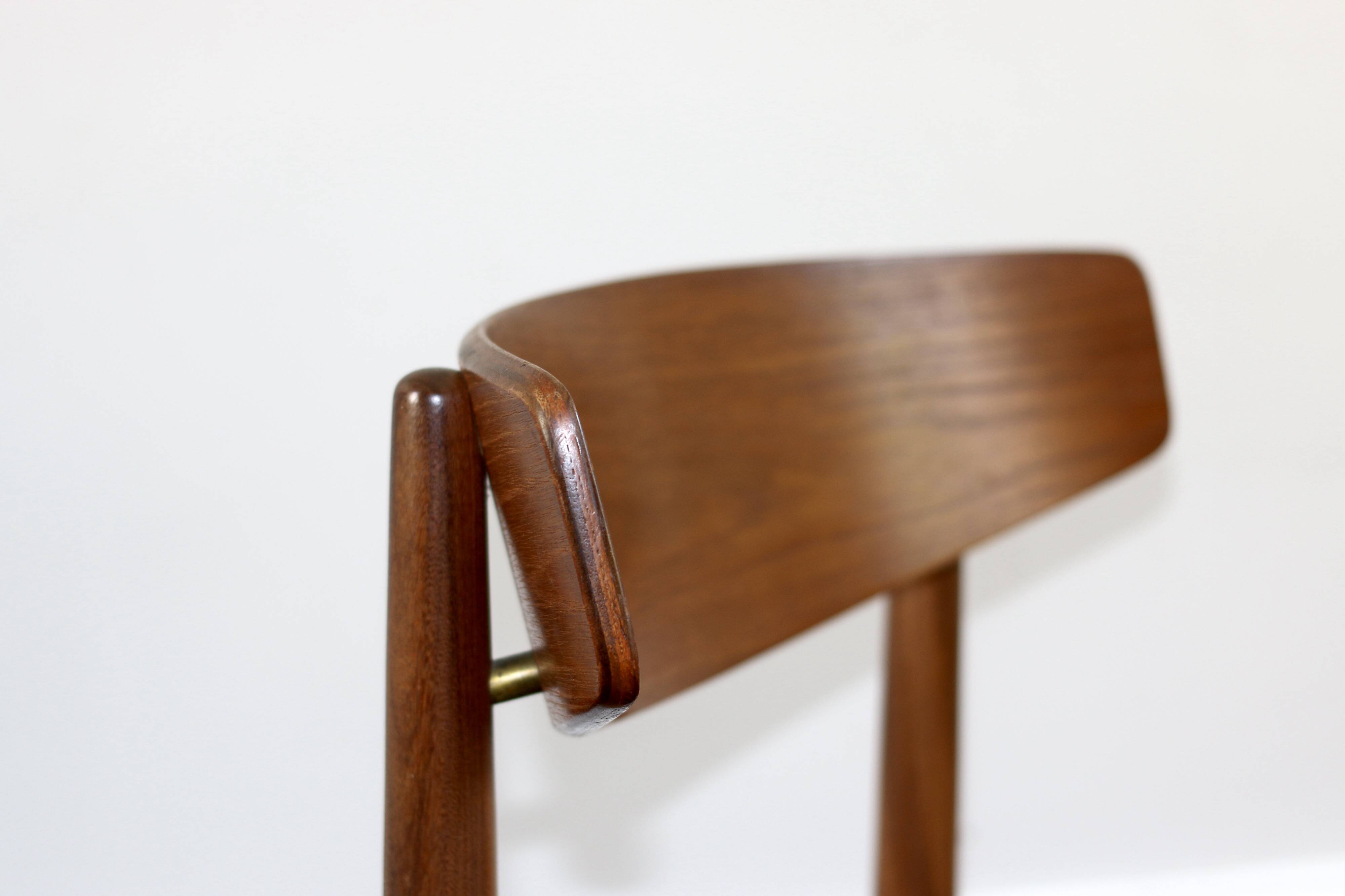 Set of 6 Scandinavian vintage teak chairs HW Klein 1960