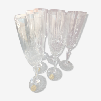 1 coffret de 6 verres en véritable cristal taillé main de marque les grands ducs neuf