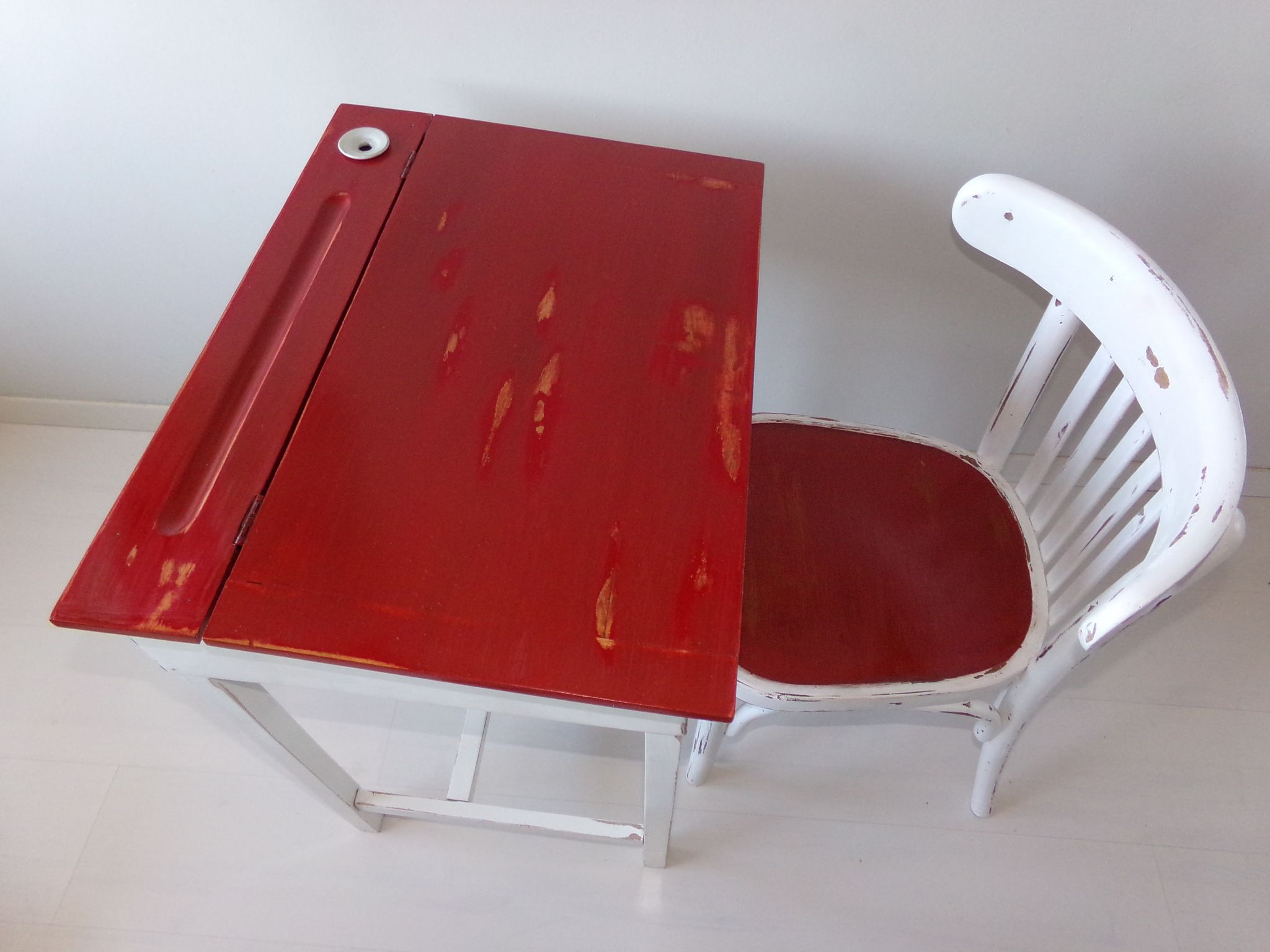 Children's desk with chair