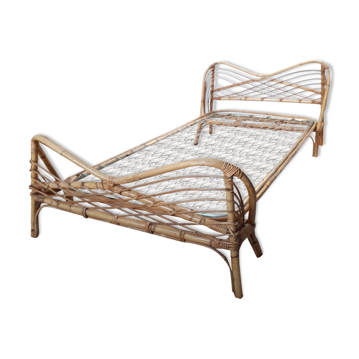 Rattan bed from the 1960s