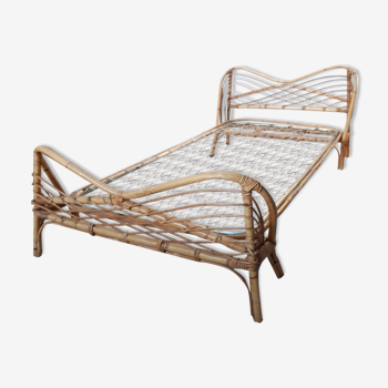 Rattan bed from the 1960s