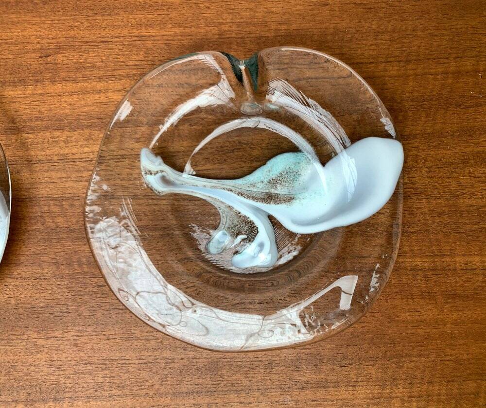 German Vintage Art Collection Richartz Plate and Bowl in Glass by Hans Jürgen Richartz for Mathildenhütte, Solingen, Set of 2