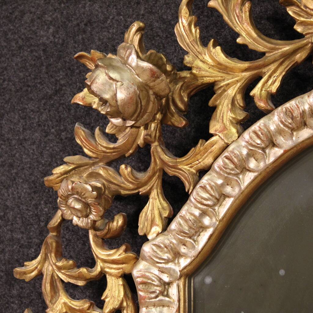 20th century Italian Louis XV style gilded mirror