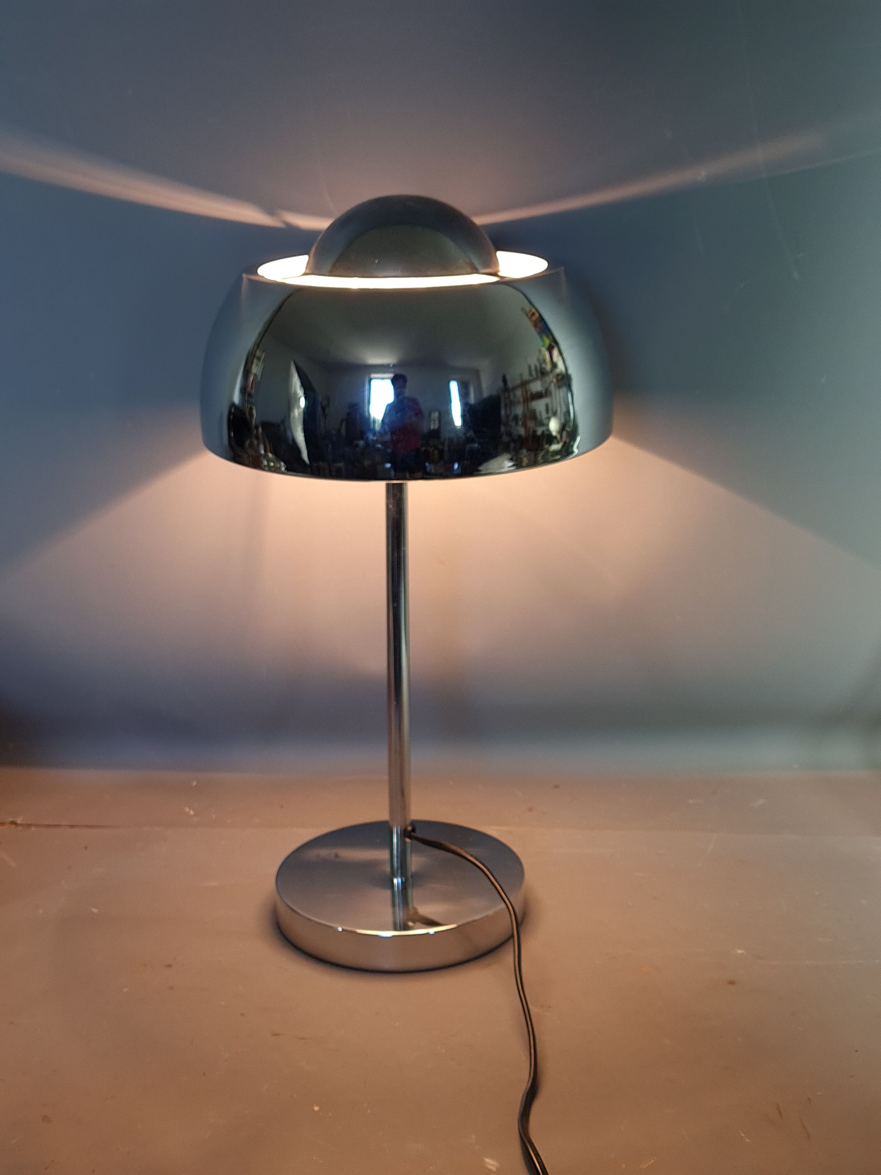 Lampe de table métal chromé vintage 70s SB