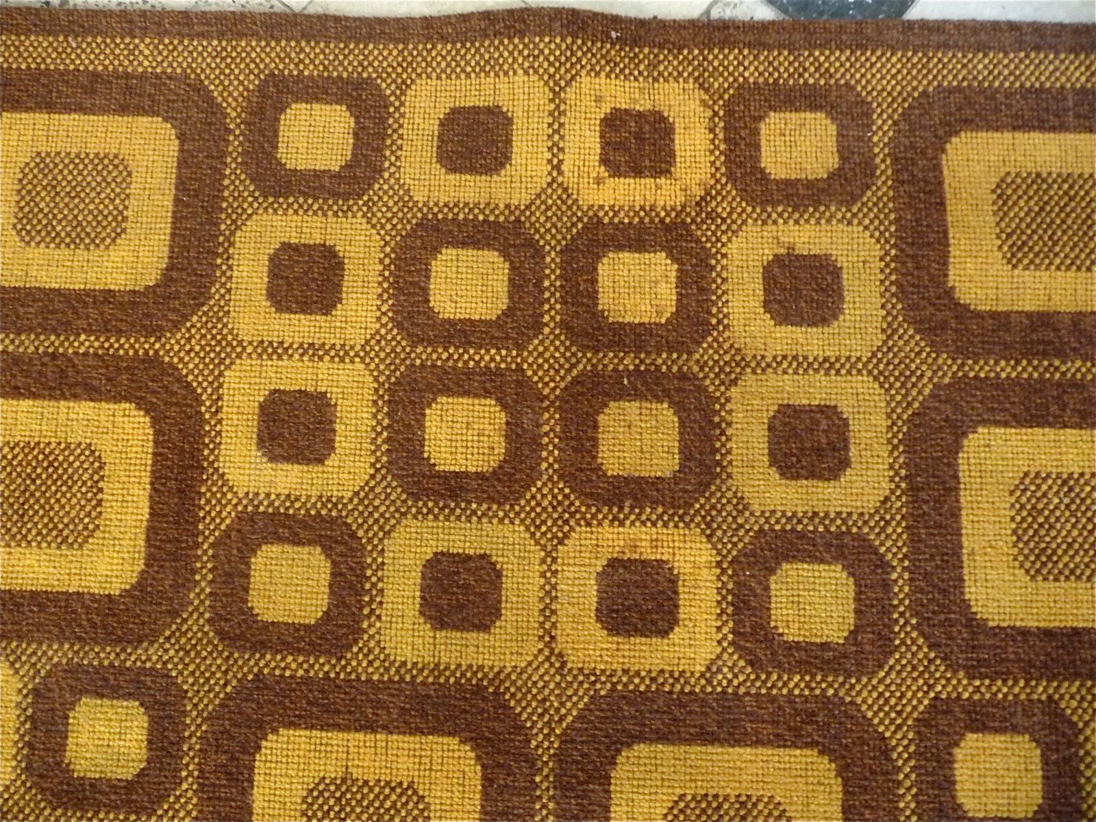 Modernist op-art rug with abstract graphic pattern by Magura, Germany 1960s