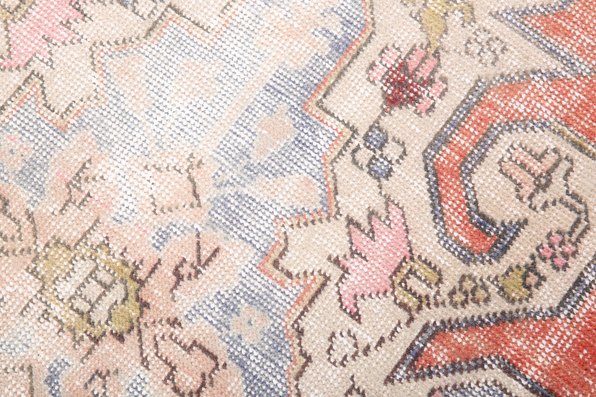 3x6 beige and red carpet rug