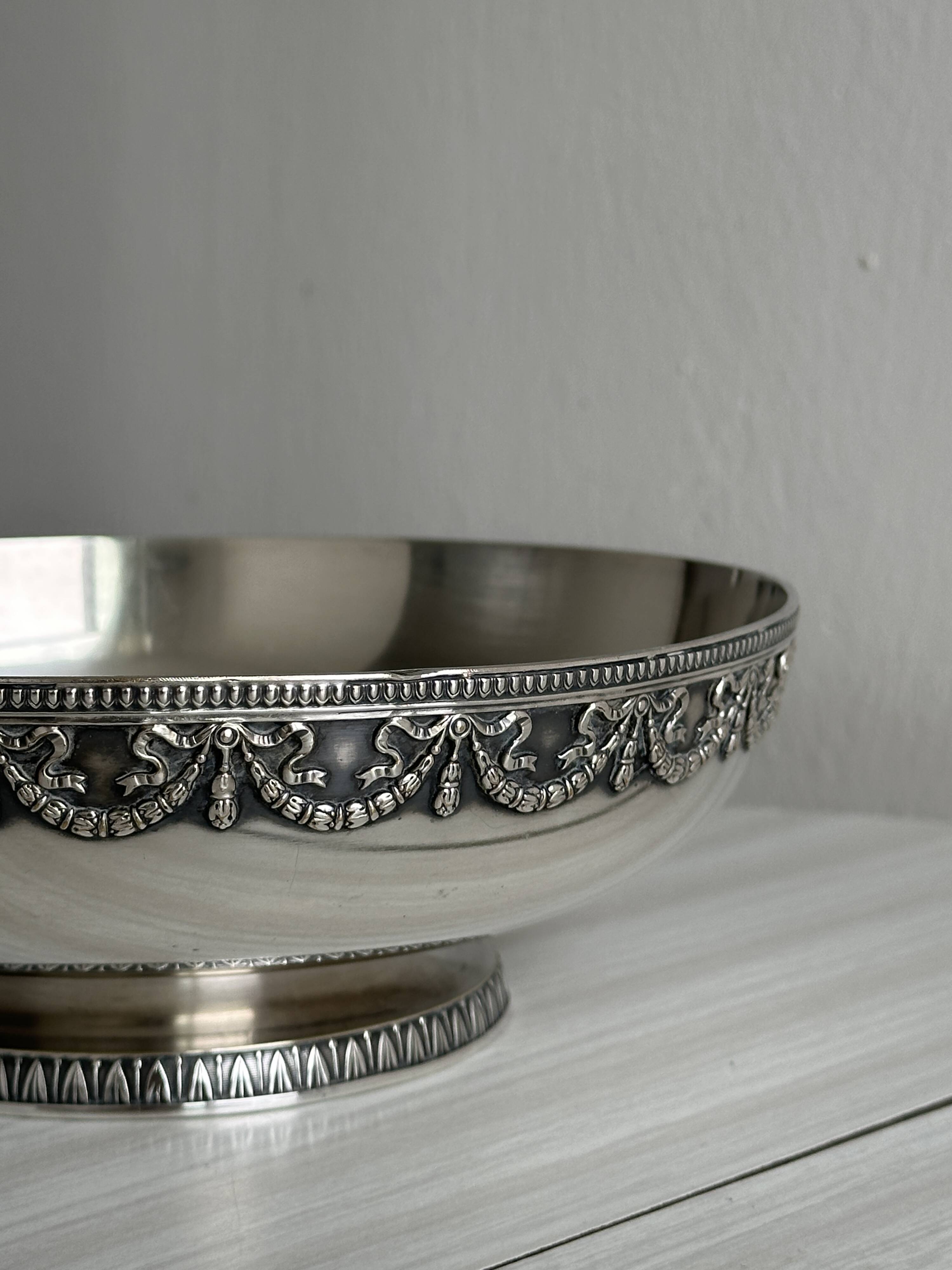 Silver-plated metal cup