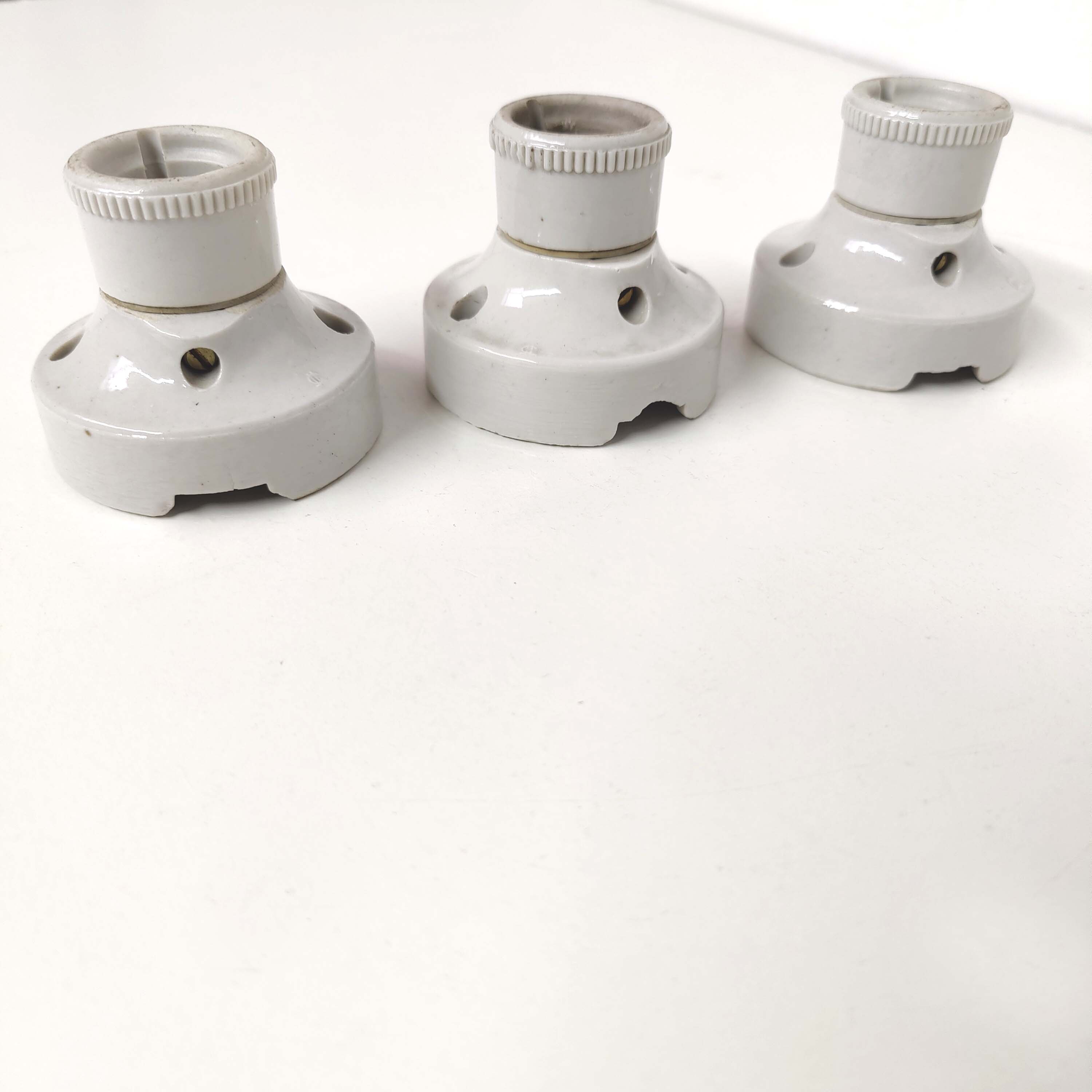 Set of 3 white porcelain sconces