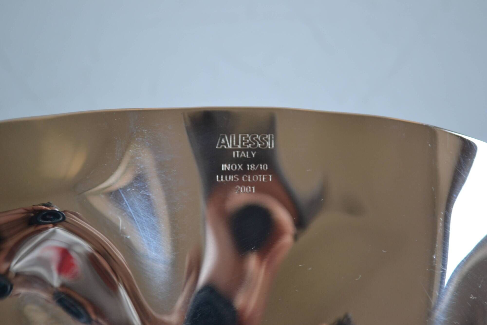 Large Alessi stainless steel bowl by Lluis Clotet 2001 Vintage Italy Diam. 38cm