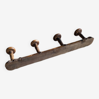 Wall coat rack