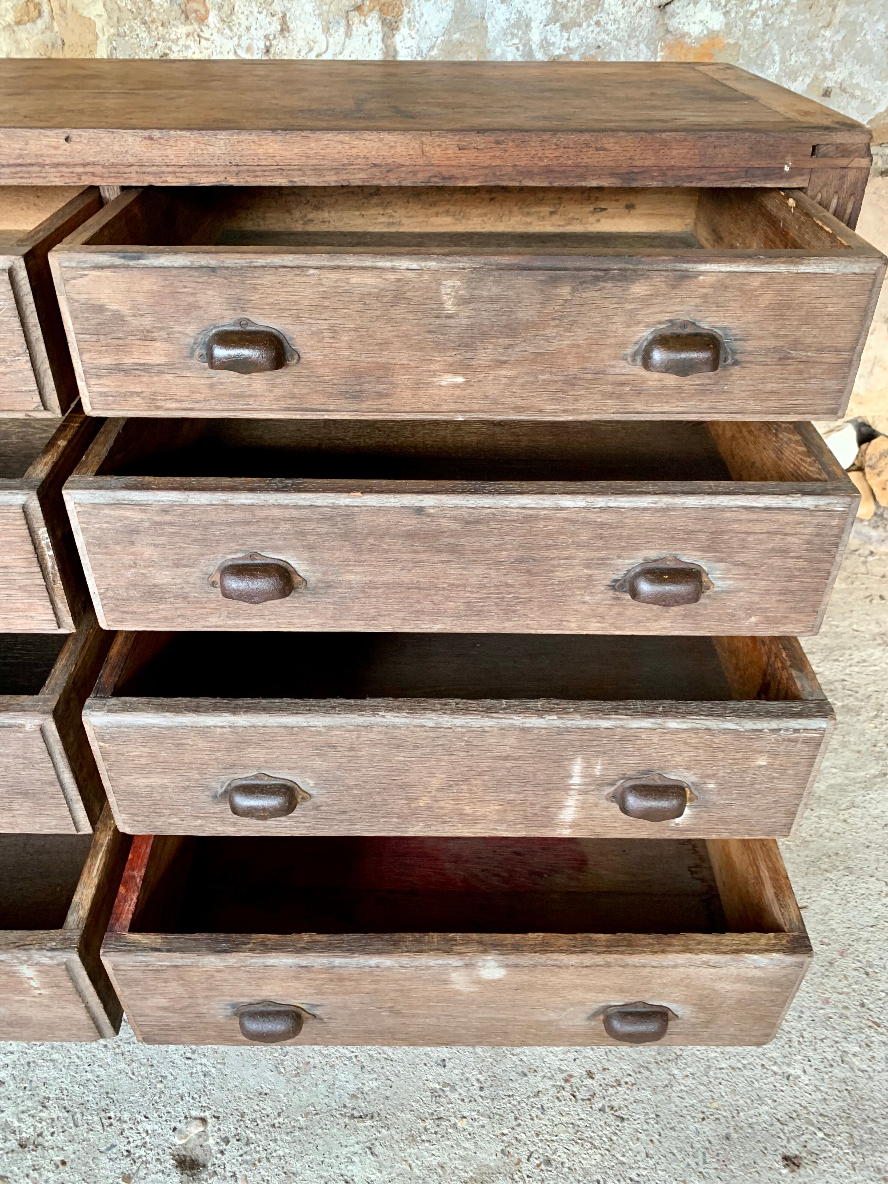 Cabinetmaker's workshop furniture with 12 drawers circa 30's/40's