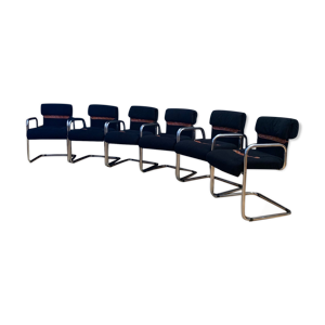 Ensemble de six chaises