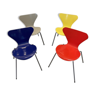Set of 4 Chairs Arne Jacobsen for Fritz Hansen