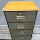 Column 4 grey roneo flappers