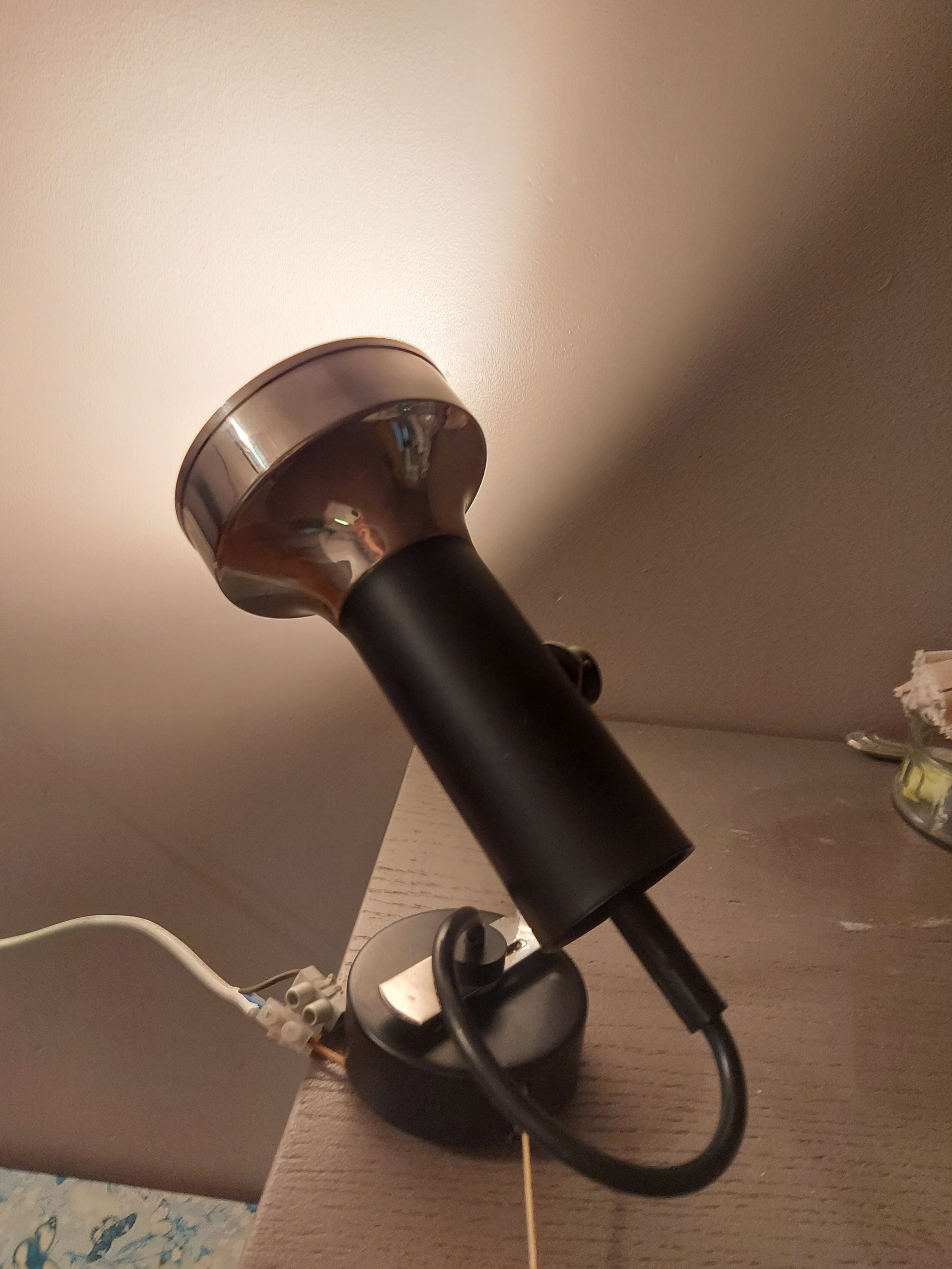 Apllique mural, vintage spot in metal 70'S