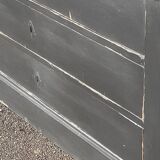 Commode patinée noire