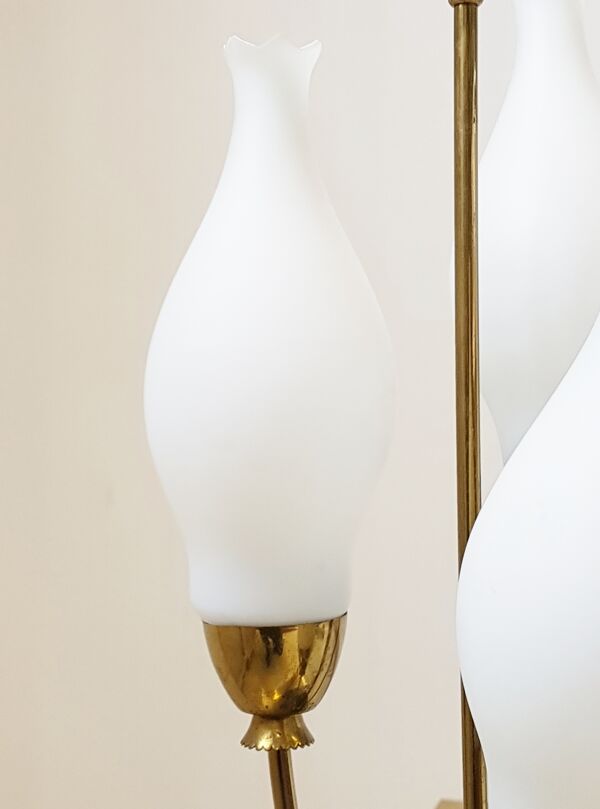Lampe de table triple années 50 avec verrines ''muguet'' 1950