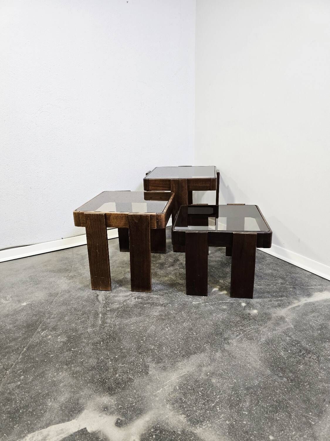 Tables gigognes Gianfranco Frattini années 70